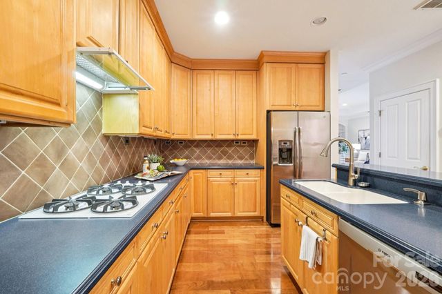 526 N Church Street, Charlotte, NC 28202