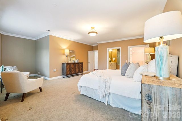 526 N Church Street, Charlotte, NC 28202