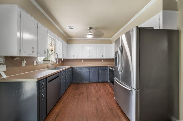 14 Burns Dr, Cabot, AR 72023