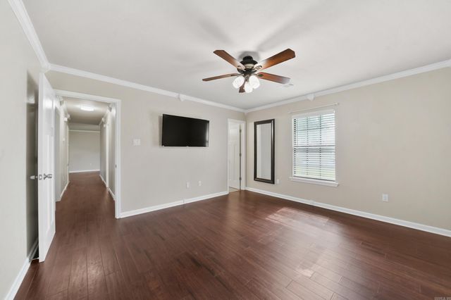 14 Burns Dr, Cabot, AR 72023