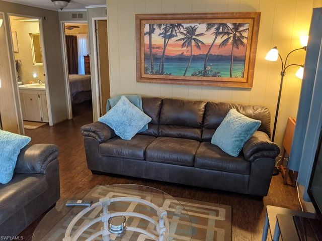 10011 Merion CT, North Fort Myers, FL 33903