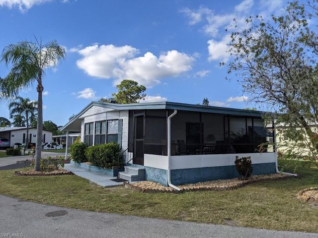 10011 Merion CT, North Fort Myers, FL 33903