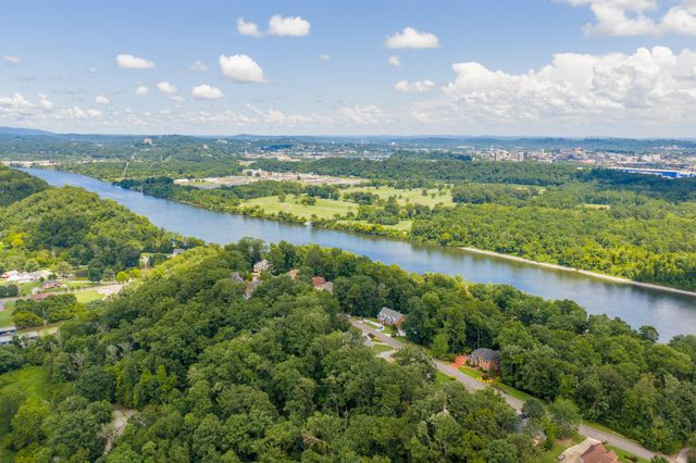 3018 Waterfront Court, Chattanooga, TN 37419