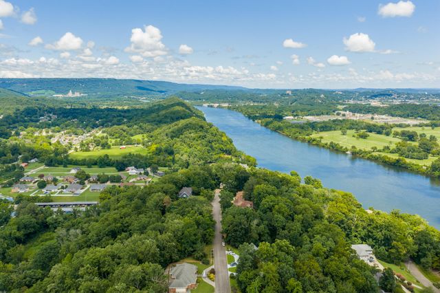 3018 Waterfront Court, Chattanooga, TN 37419