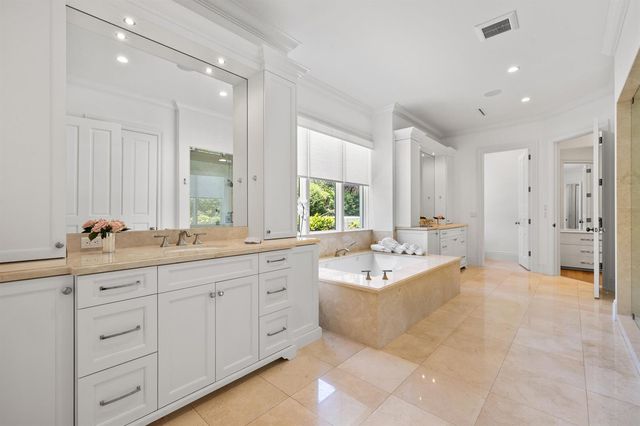 17965 SE Village Circle, Jupiter, FL 33469