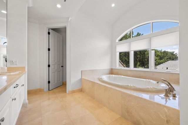 17965 SE Village Circle, Jupiter, FL 33469