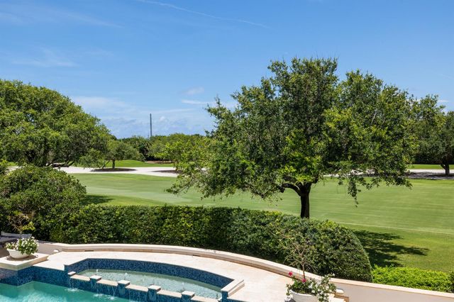 17965 SE Village Circle, Jupiter, FL 33469