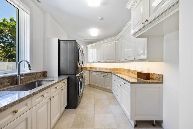 17965 SE Village Circle, Jupiter, FL 33469