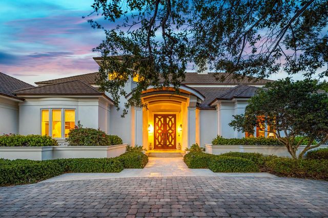 17965 SE Village Circle, Jupiter, FL 33469