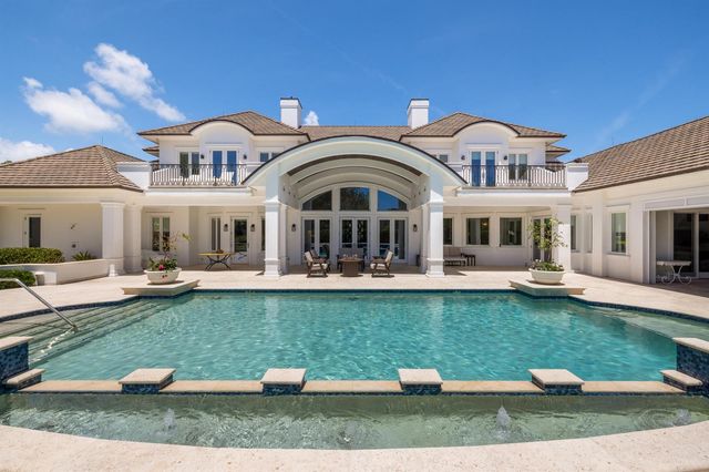 17965 SE Village Circle, Jupiter, FL 33469