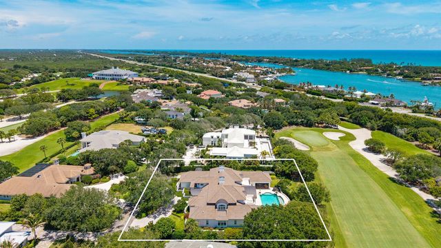 17965 SE Village Circle, Jupiter, FL 33469