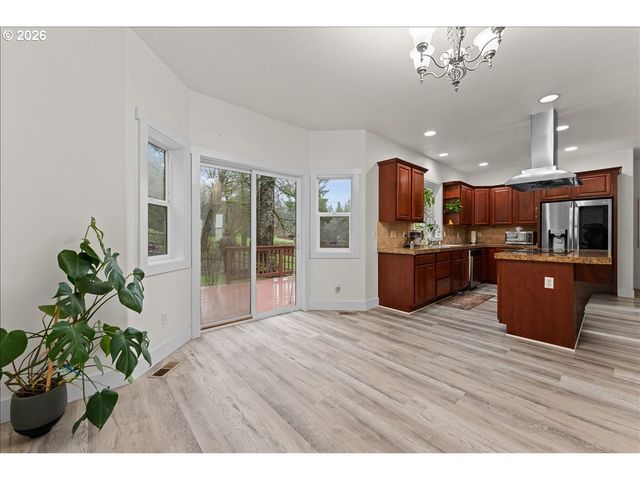 5022 Se 141ST Pl, Portland, OR 97236