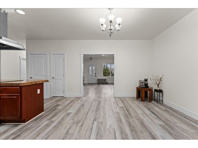 5022 Se 141ST Pl, Portland, OR 97236