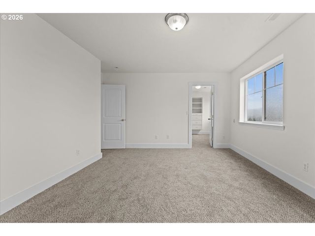 5022 Se 141ST Pl, Portland, OR 97236