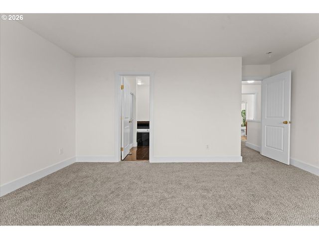 5022 Se 141ST Pl, Portland, OR 97236