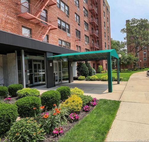 8629 155th Avenue 6G, Howard Beach, NY 11414