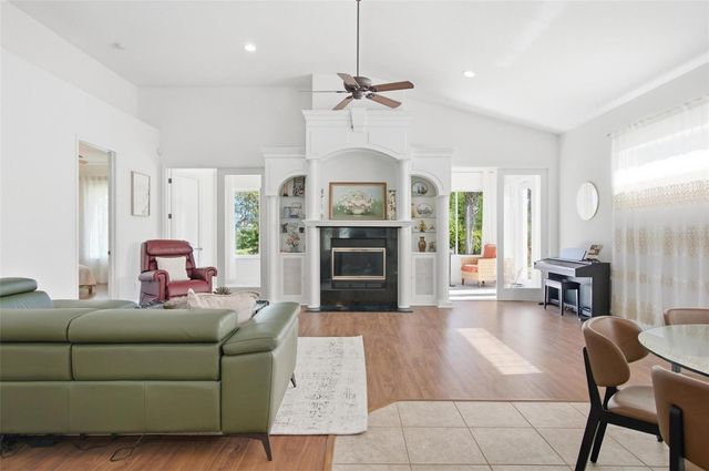 33 MARSHVIEW LANE, Palm Coast, FL 32137