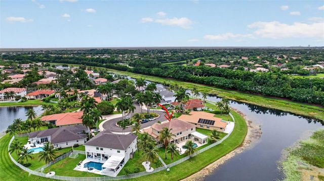 981 Waterside Cir, Weston, FL 33327