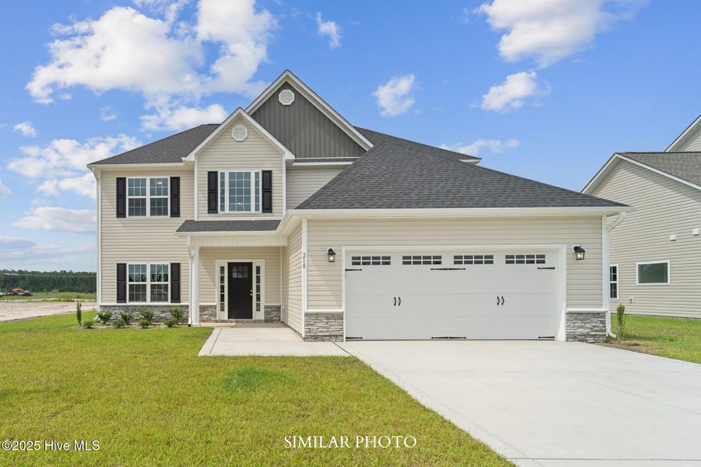 364 Water Wagon Trail, Jacksonville, NC 28546