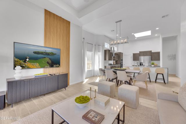 103 Vista Cristo Way, Sunland Park, NM 88008