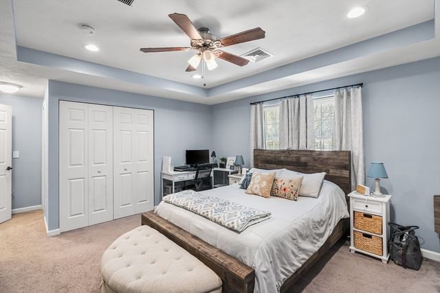 35 Boutelle St B, Leominster, MA 01453