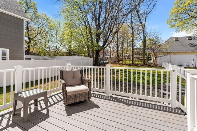 35 Boutelle St B, Leominster, MA 01453