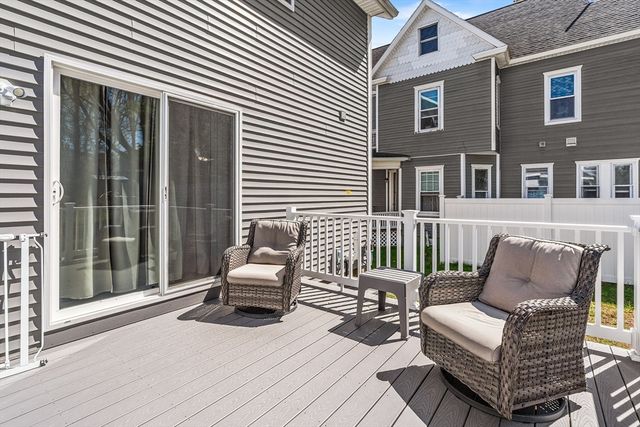 35 Boutelle St B, Leominster, MA 01453