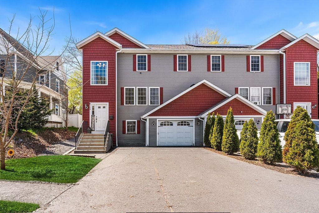 35 Boutelle St B, Leominster, MA 01453