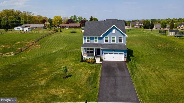 49 WINIFRED DR, Hanover, PA 17331