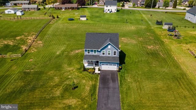 49 WINIFRED DR, Hanover, PA 17331