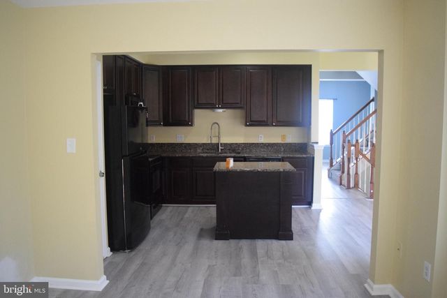 326 LAROSE DR, Coatesville, PA 19320