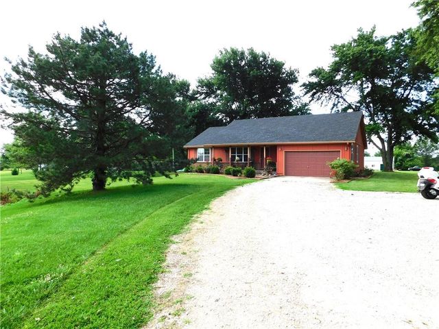 1250 NW 450 Road, Holden, MO 64040