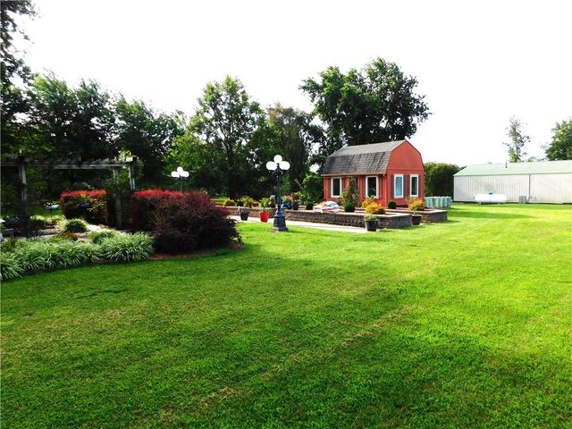 1250 NW 450 Road, Holden, MO 64040