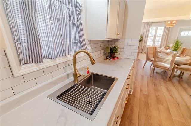 1207 Atchison Street, Atchison, KS 66002