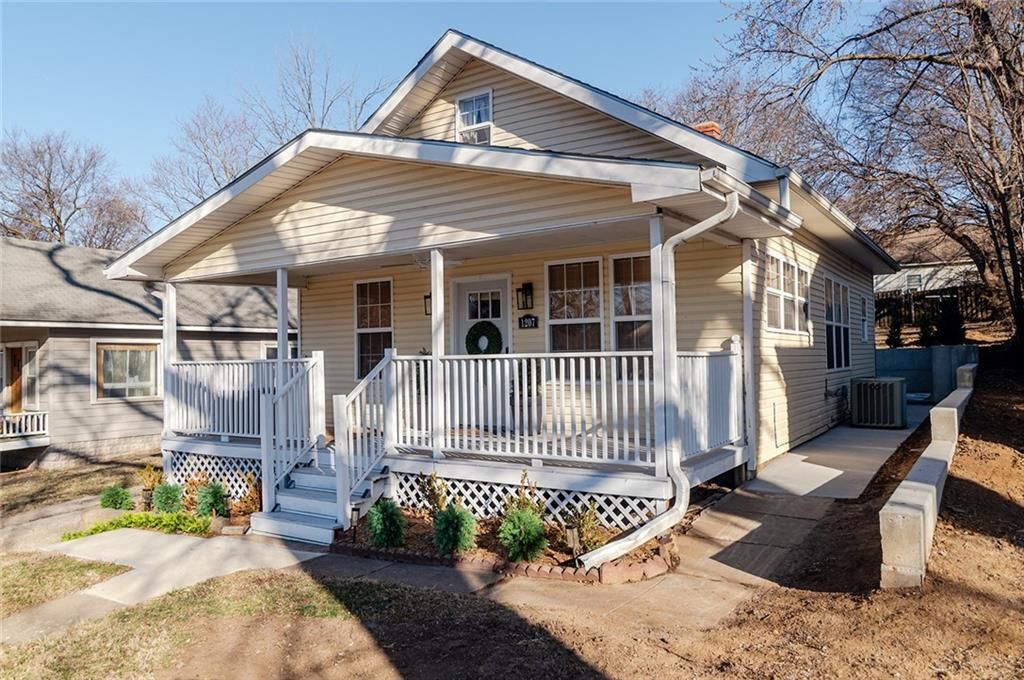 1207 Atchison Street, Atchison, KS 66002