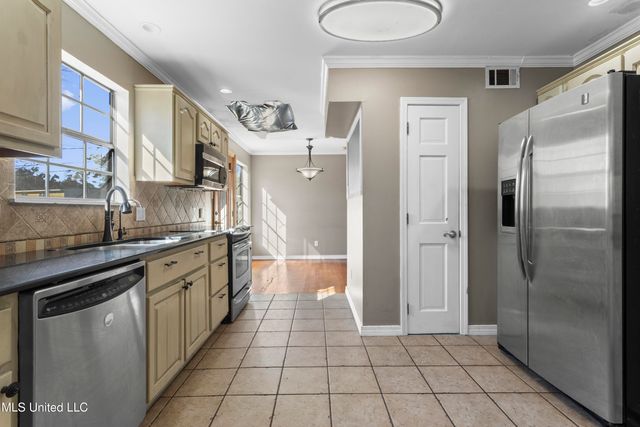 5109 Courthouse Road, Gulfport, MS 39507