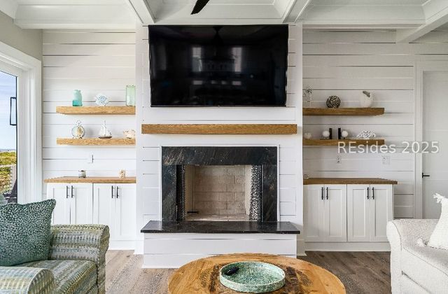 39 Reserve Dr, Seabrook, SC 29940