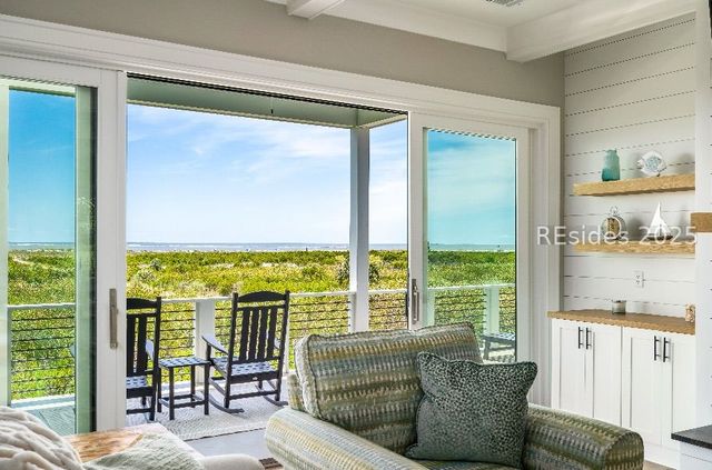 39 Reserve Dr, Seabrook, SC 29940