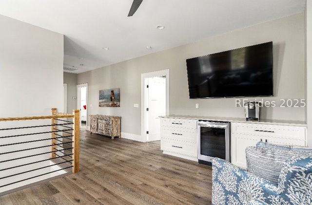 39 Reserve Dr, Seabrook, SC 29940