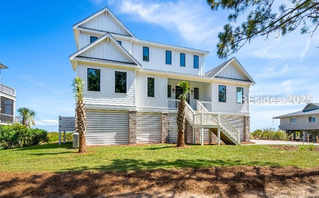 39 Reserve Dr, Seabrook, SC 29940