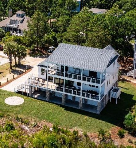 39 Reserve Dr, Seabrook, SC 29940