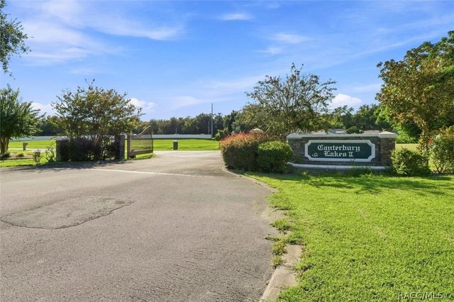 2651 E Maidstone Court, Hernando, FL 34442