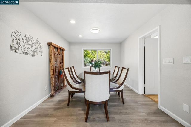 2537 Simas Ave, Pinole, CA 94564