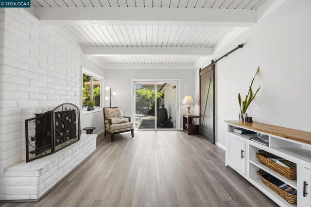 2537 Simas Ave, Pinole, CA 94564