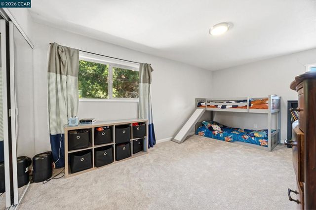 2537 Simas Ave, Pinole, CA 94564