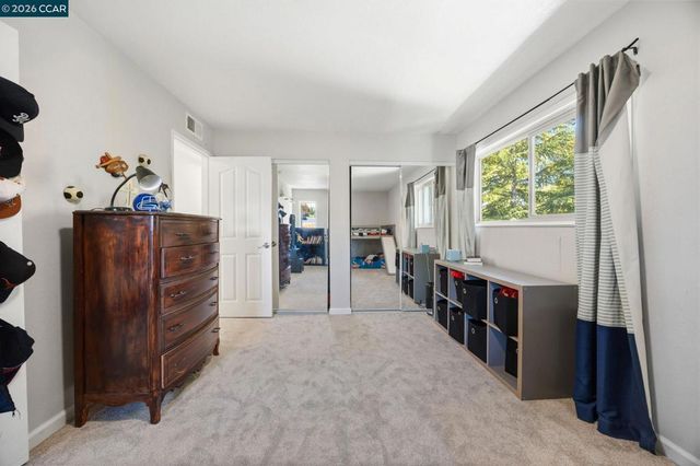 2537 Simas Ave, Pinole, CA 94564