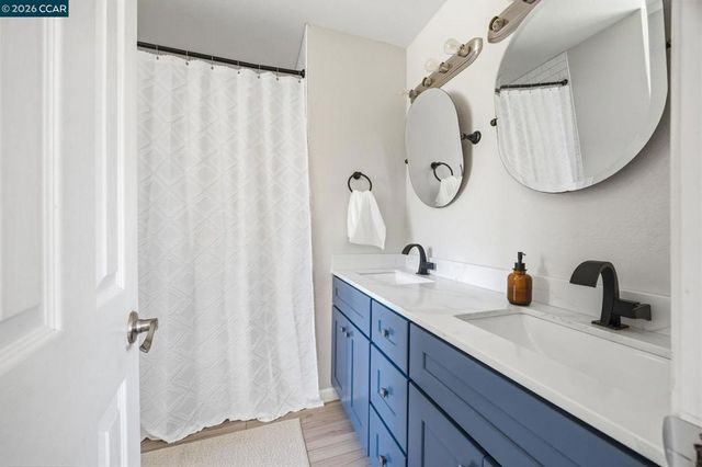 2537 Simas Ave, Pinole, CA 94564