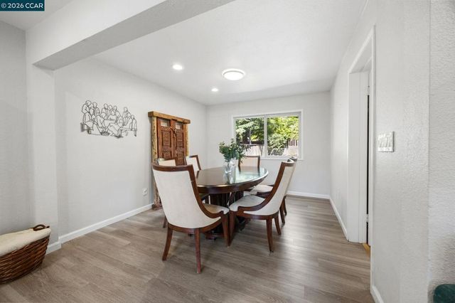 2537 Simas Ave, Pinole, CA 94564