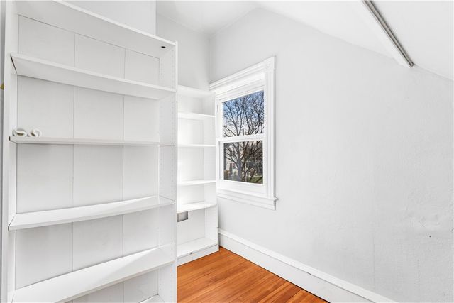 9 Linden Avenue, East Providence, RI 02916