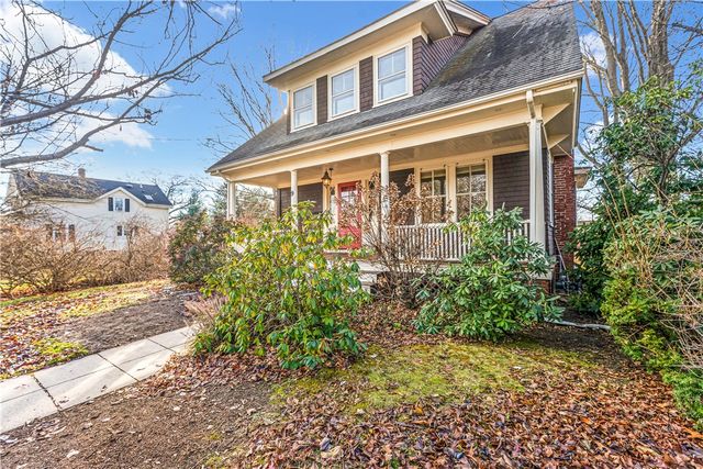 9 Linden Avenue, East Providence, RI 02916